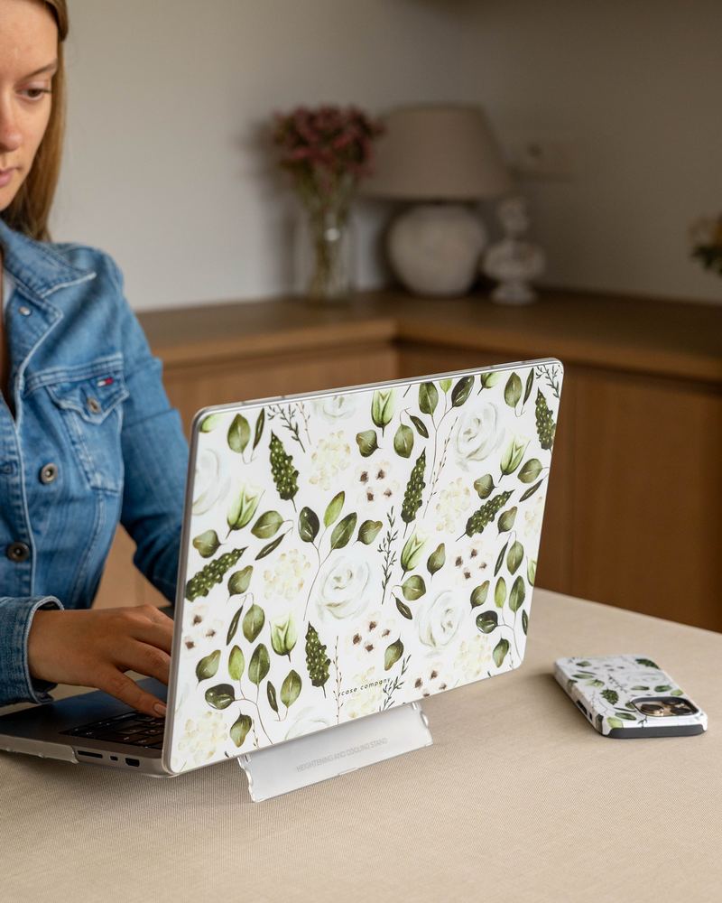 MacBook vāciņš ar savu dizainu